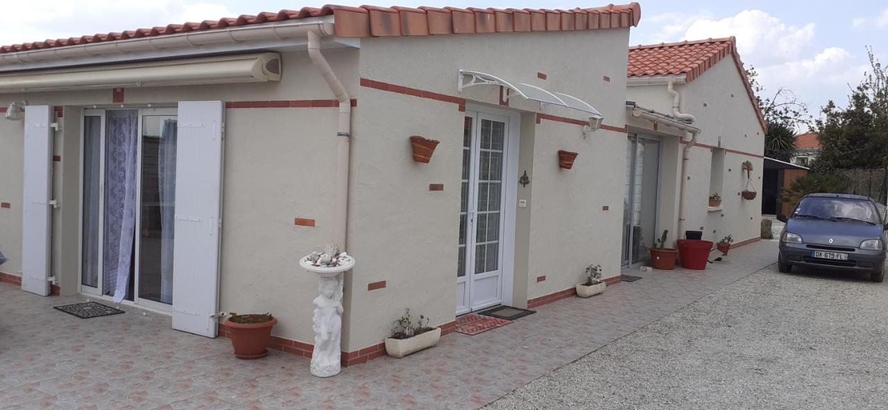 Le Petit Plessis Cure Villa Lire Luaran gambar